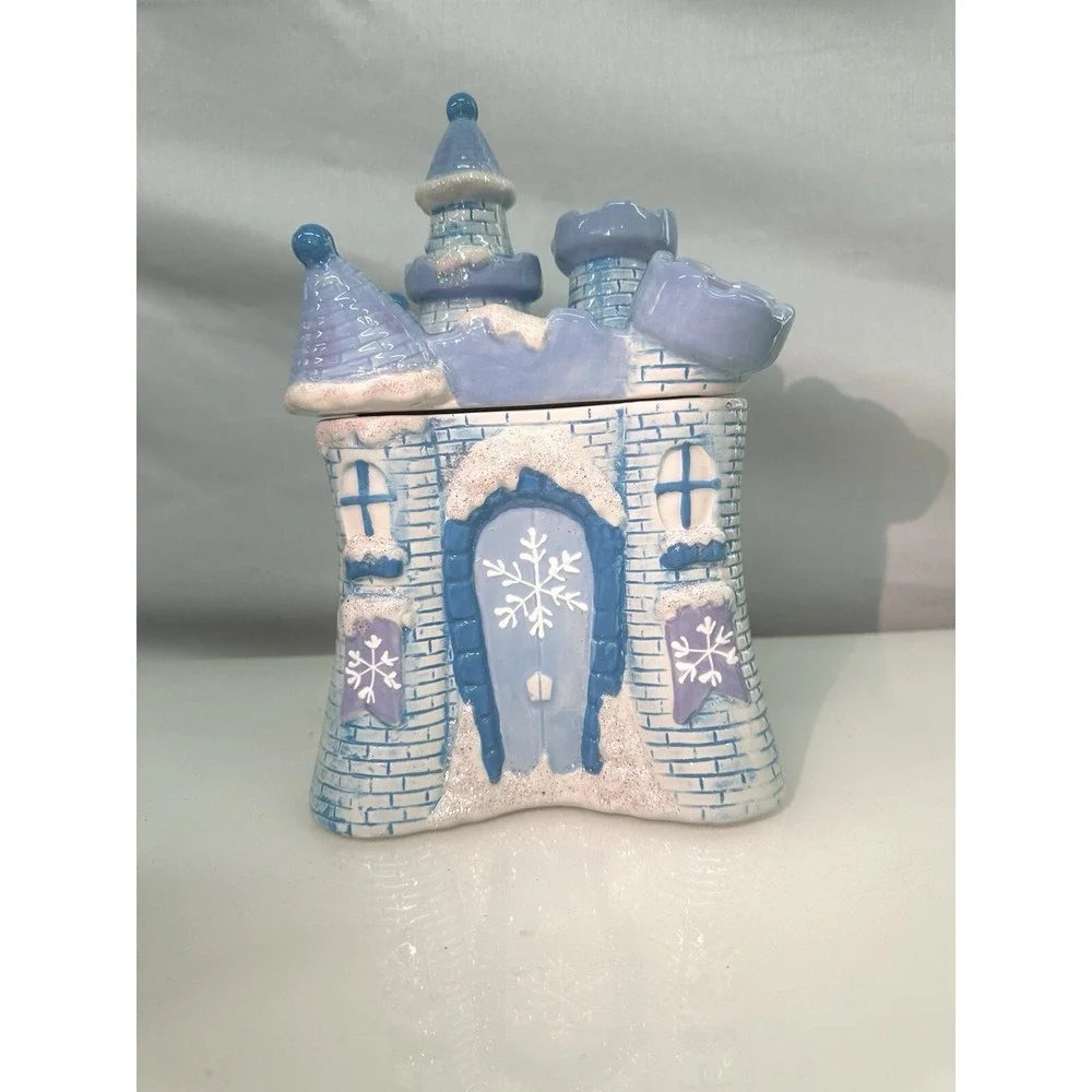⭐️ Disney Frozen Frost Aurora Castle 11.5